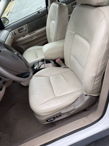 2000 Ford Taurus SEL