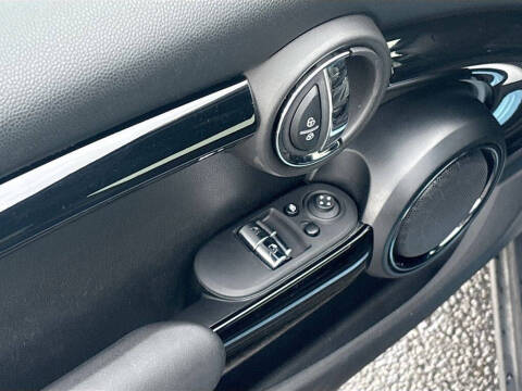 2023 MINI Hardtop 2 Door Cooper SE