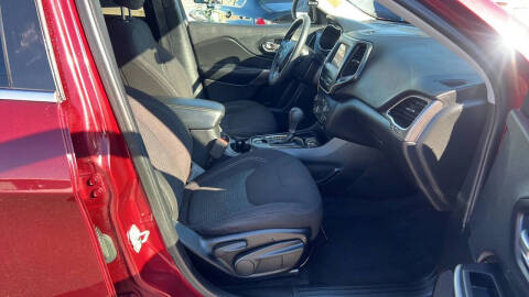 2019 Jeep Cherokee Latitude