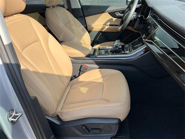 2022 Audi Q7 quattro Premium Plus 55 TFSI