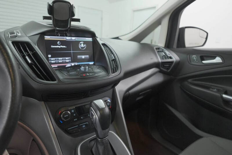 2013 Ford C-MAX Hybrid SE