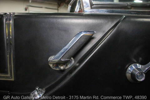1966 Ford Thunderbird