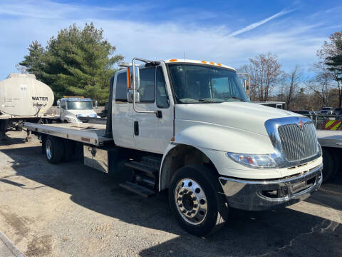 2017 International DuraStar 4300 for sale at Nala Equipment Corp in Upton MA