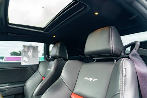 2014 Dodge Challenger SRT8 Core