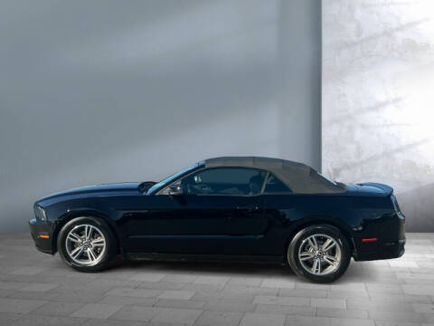 2013 Ford Mustang V6