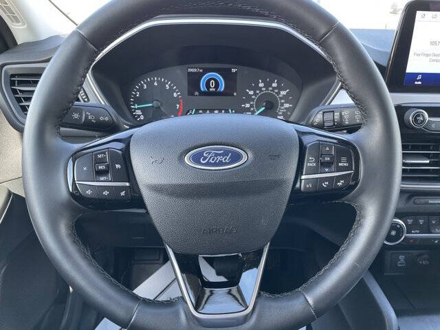 2022 Ford Escape SE