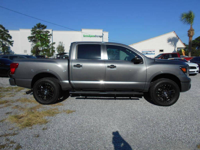 2019 Nissan Titan