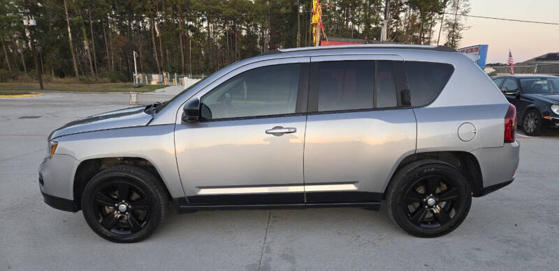 2017 Jeep Compass Sport photo 10