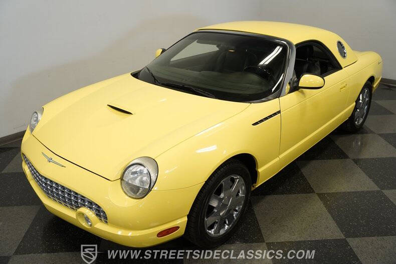 2002 Ford Thunderbird Deluxe