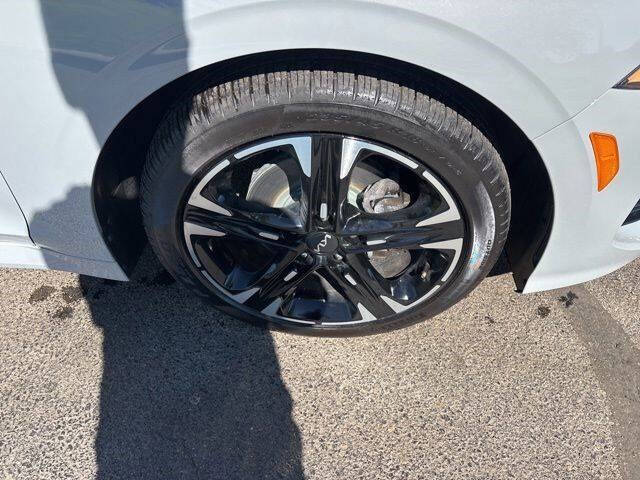 2024 Kia K5