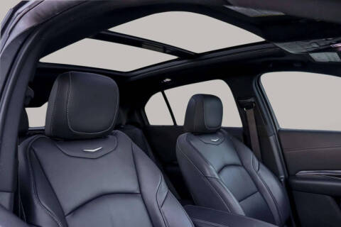 2022 Cadillac XT4 Luxury