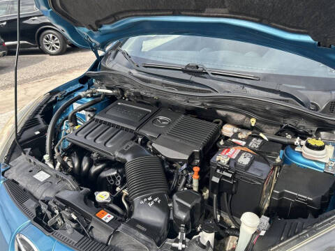 2012 Mazda MAZDA2 Touring
