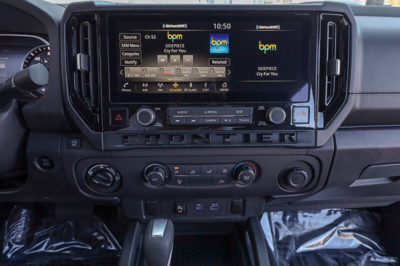 2026 Nissan Frontier SV