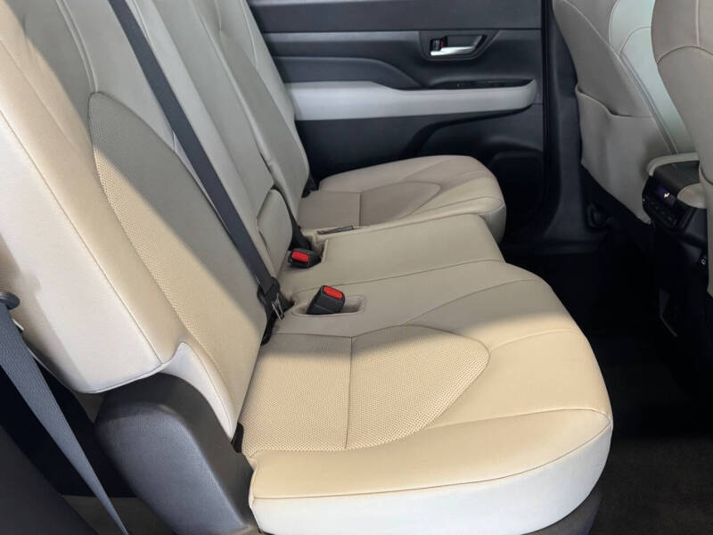 2024 Toyota Grand Highlander Hybrid XLE