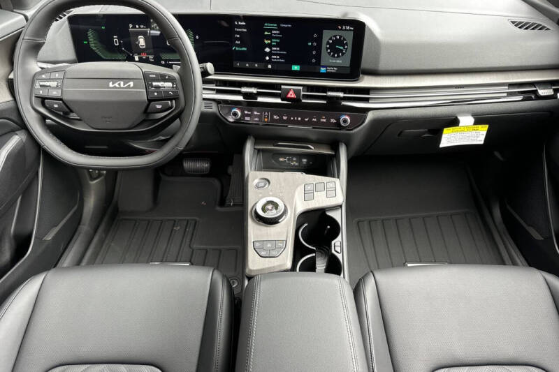 2026 Kia Sportage Plug-In Hybrid X-Line