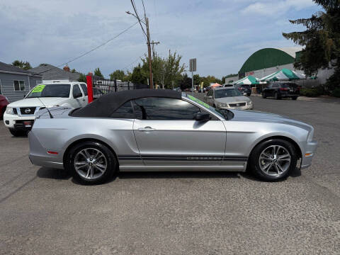 2014 Ford Mustang V6