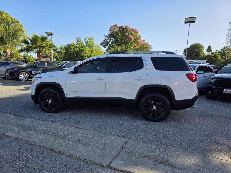 2019 GMC Acadia SLT-1