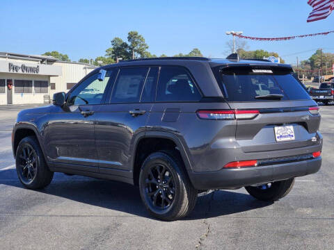 2025 Jeep Grand Cherokee Altitude