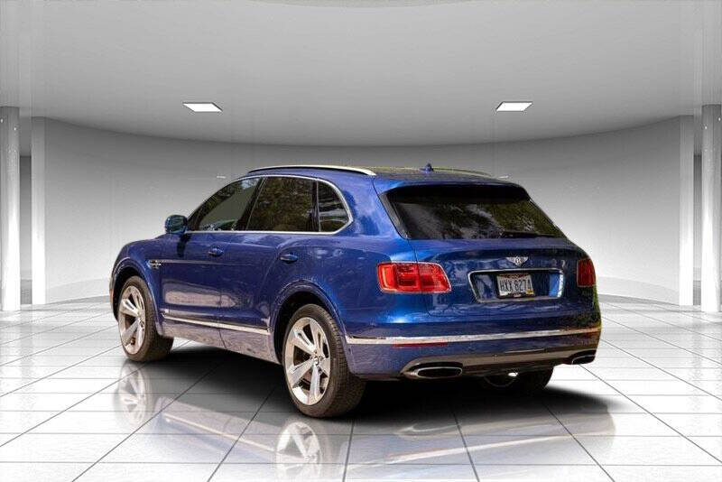 2018 Bentley Bentayga 9