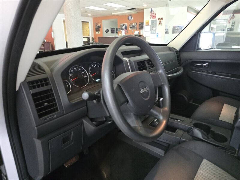 2009 Jeep Liberty Sport
