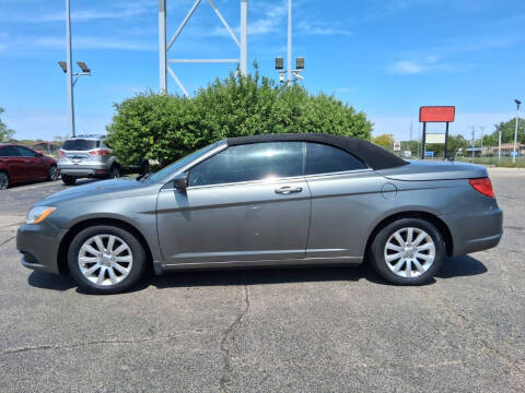 2012 Chrysler 200 Touring