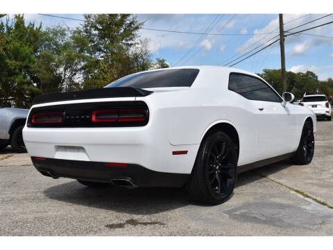 2018 Dodge Challenger SXT