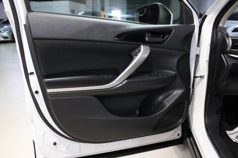 2020 Mitsubishi Eclipse Cross ES