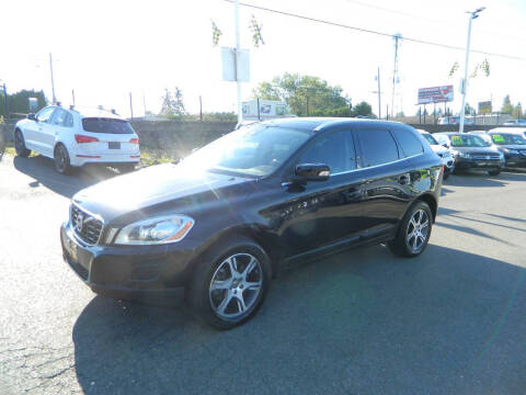2013 Volvo XC60 T6 Platinum