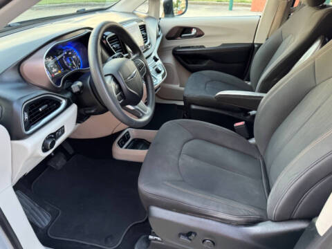 2018 Chrysler Pacifica Touring