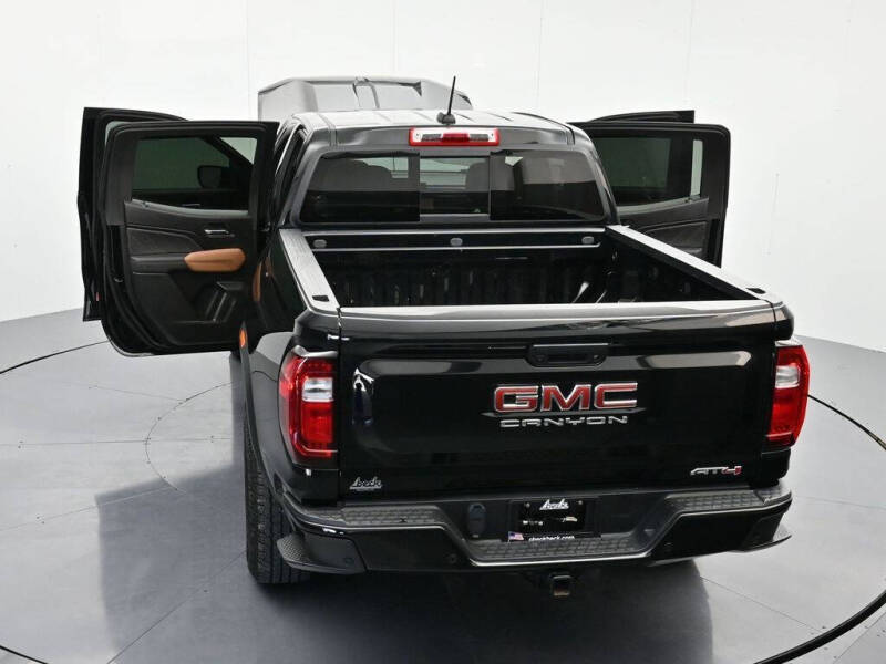 2024 GMC Canyon AT4
