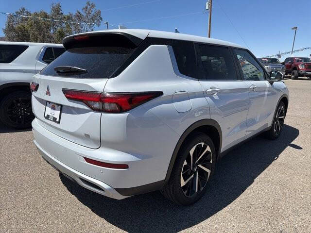 2024 Mitsubishi Outlander