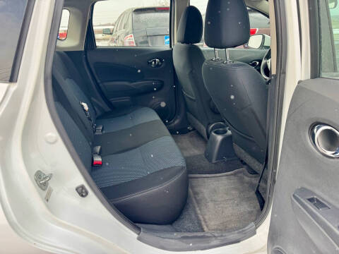 2015 Nissan Versa Note S Plus