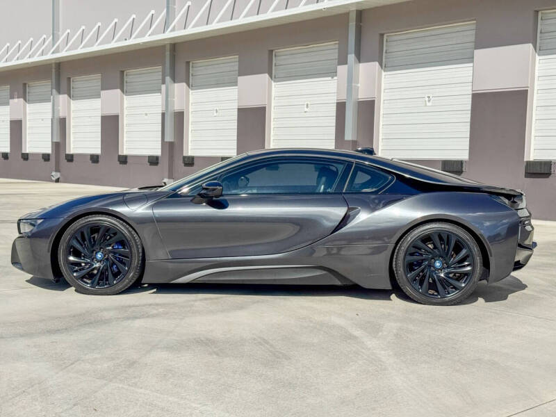 2015 BMW i8