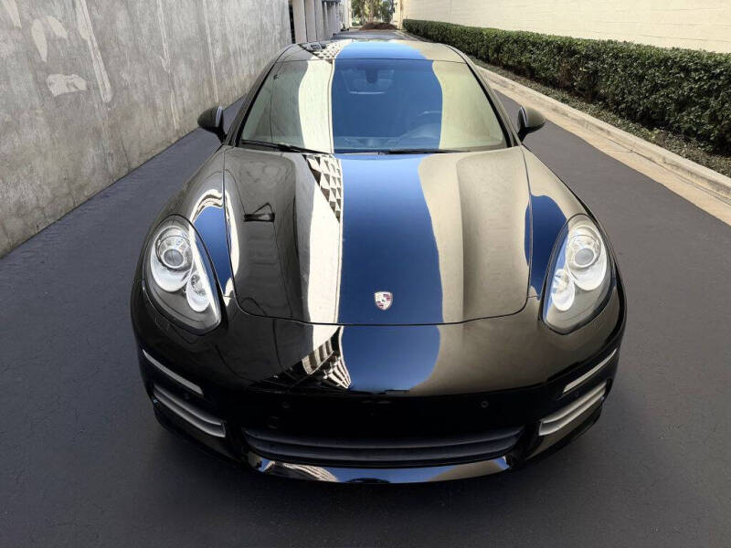 2015 Porsche Panamera