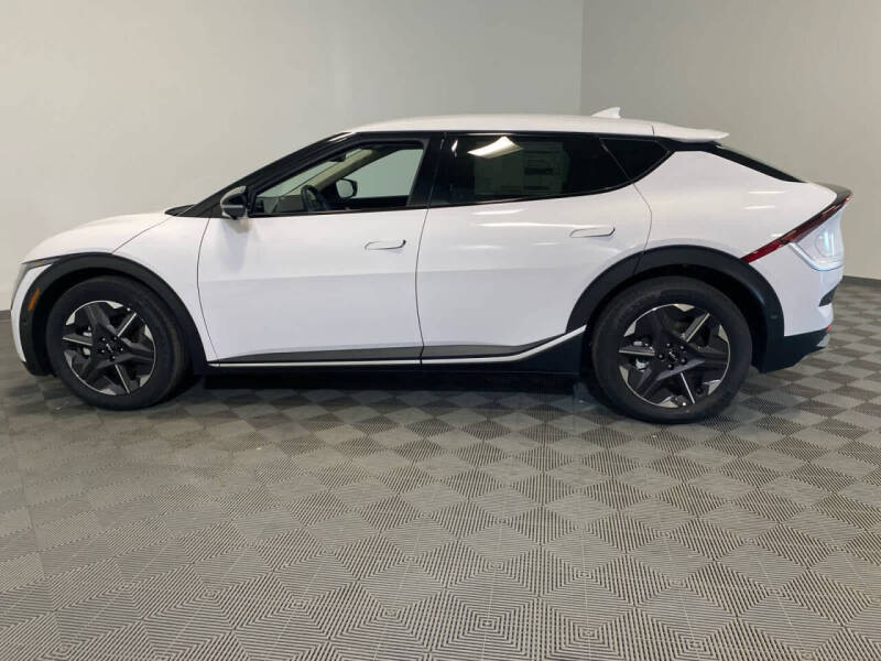 2025 Kia EV6 Light Long Range