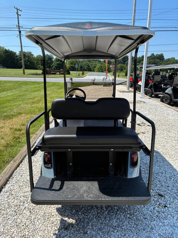 2021 E-Z-GO RXV ELiTE