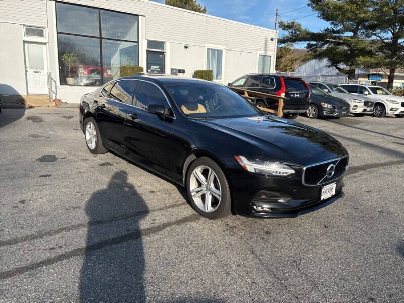 2018 Volvo S90 T5 Momentum