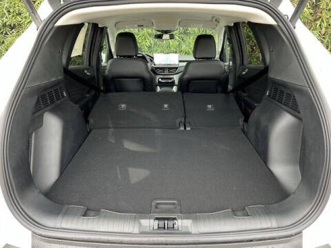 2025 Ford Escape Plug-In Hybrid PHEV