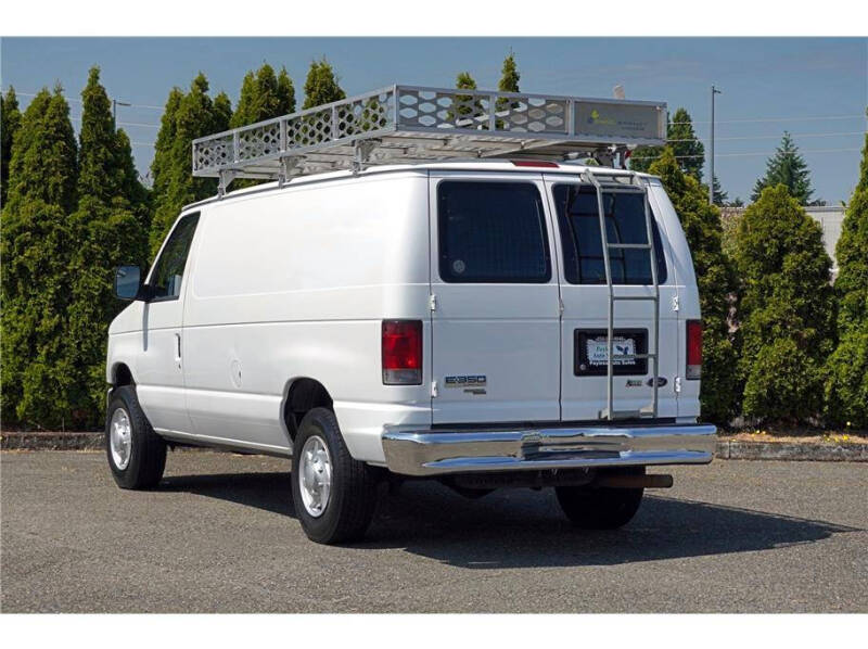 2013 Ford E-Series E-350 SD