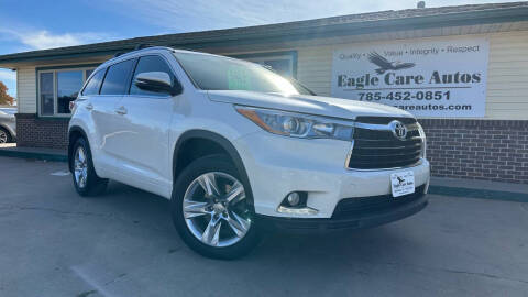 2015 Toyota Highlander for sale at Eagle Care Autos in Mcpherson KS