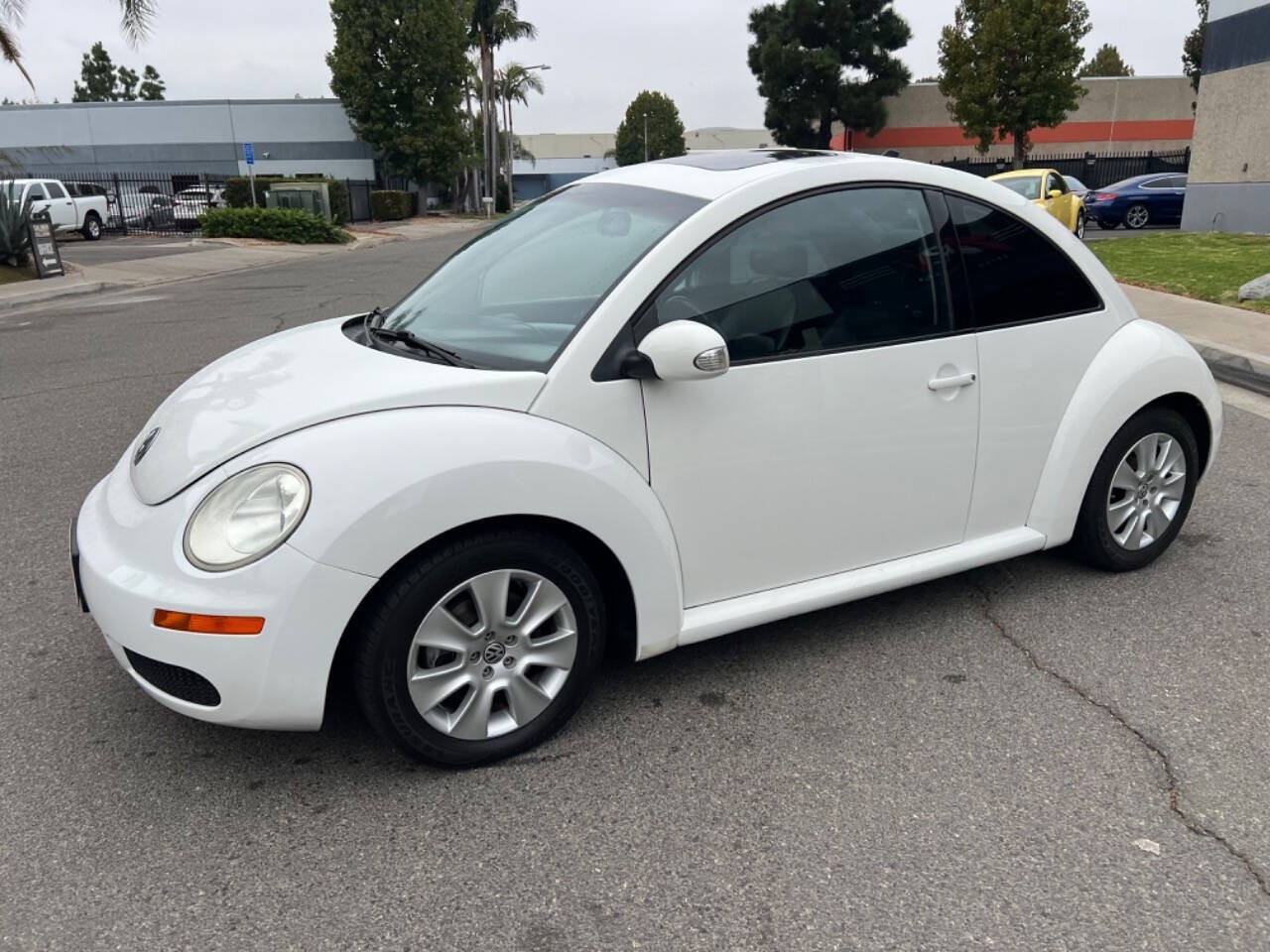 2010 Volkswagen New Beetle for sale at ZRV AUTO INC in Brea, CA