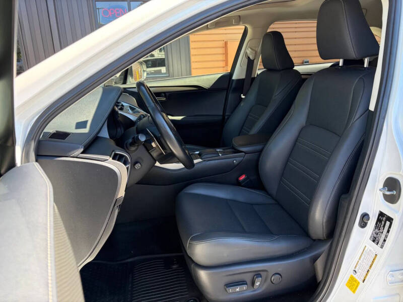 2020 Lexus NX 300h