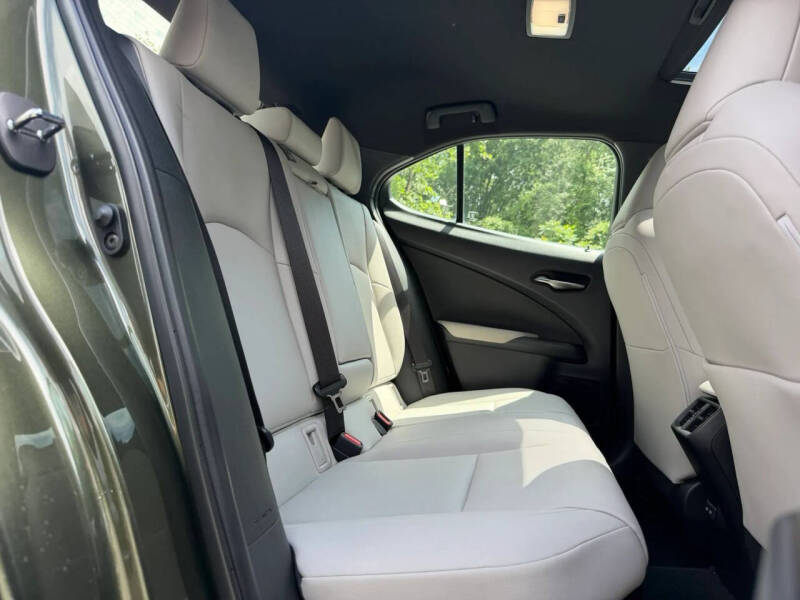 2021 Lexus UX 250h
