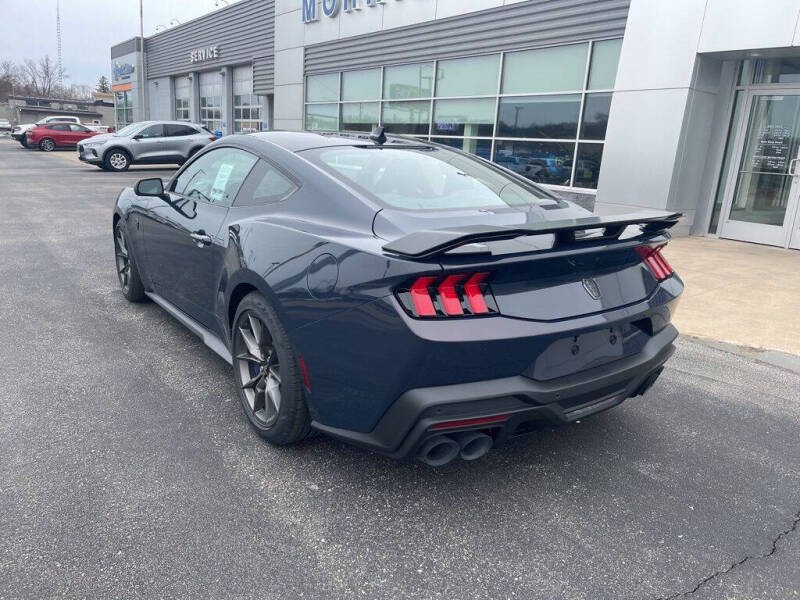 2025 Ford Mustang Dark Horse