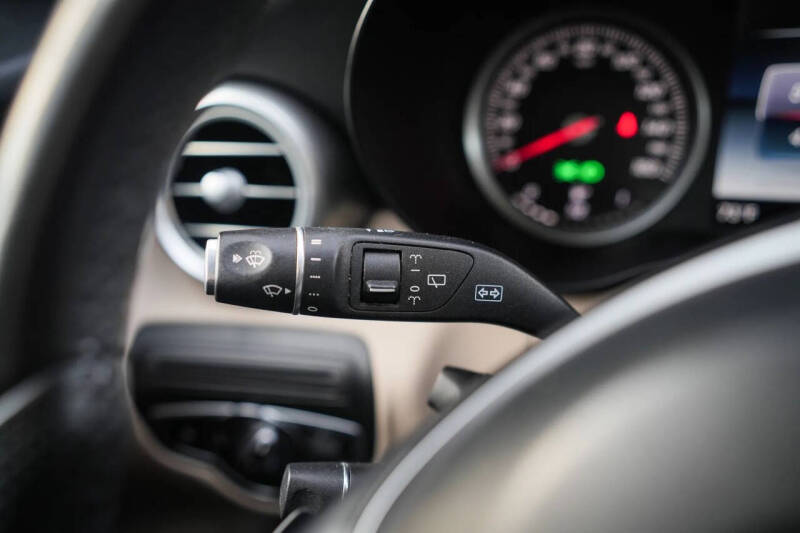 2016 Mercedes-Benz GLC GLC 300