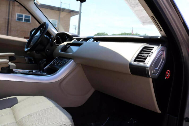 2015 Land Rover Range Rover Sport SE