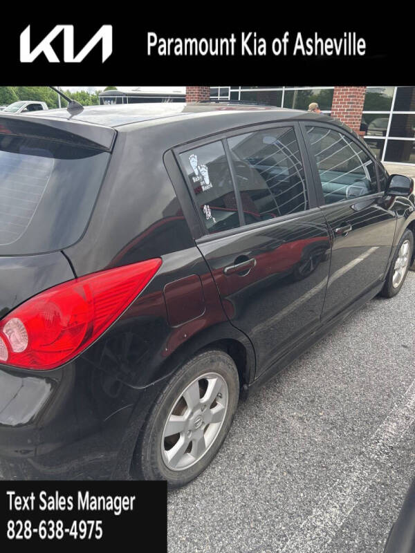 2010 Nissan Versa 1.8 SL