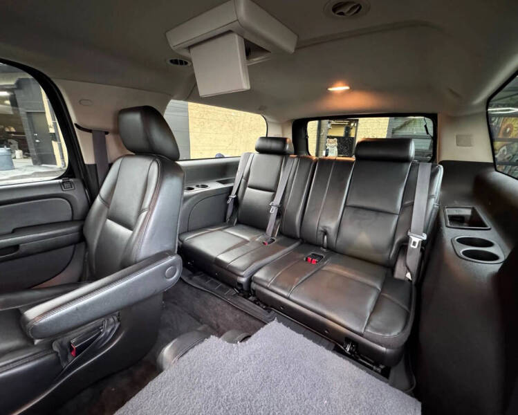 2013 Chevrolet Suburban LTZ