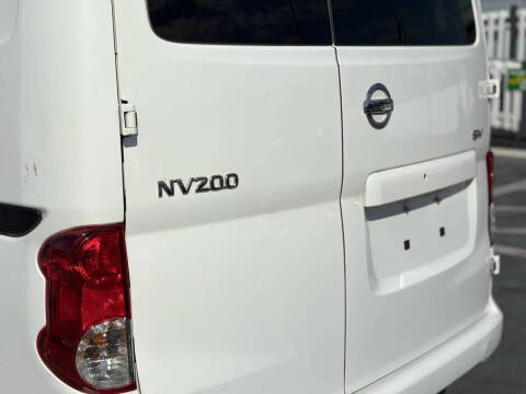 2020 Nissan NV200