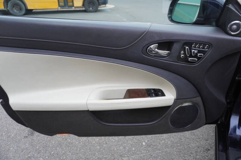 2012 Jaguar XK XKR